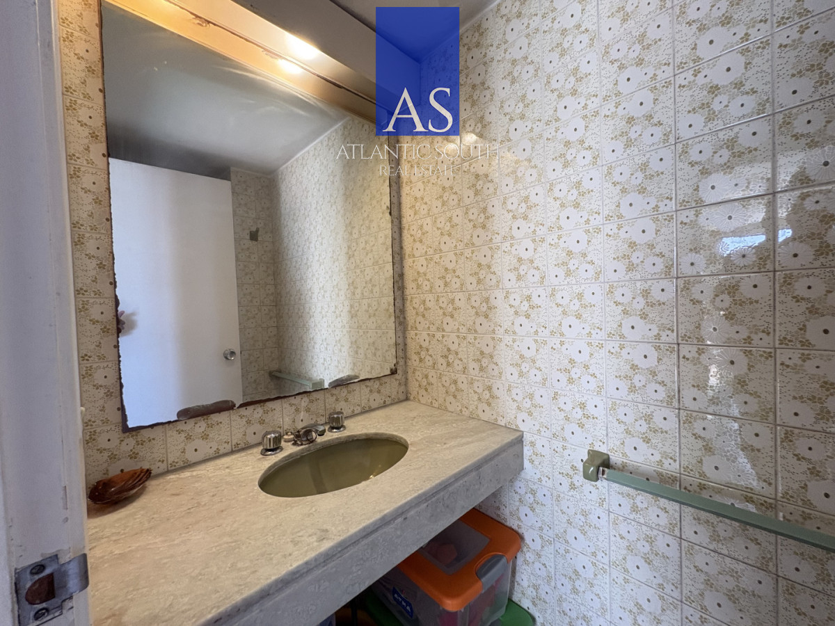 Apartamento ID.4659 - Oportunidad 2 domrmitorios con terraza y garage! Península Punta del Este