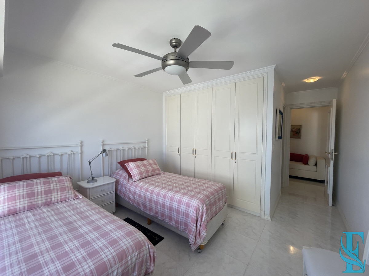 Apartamento ID.58 - Lujoso Apto 3 Dormitorios Primeria Linea Playa Mansa, Punta del Este 