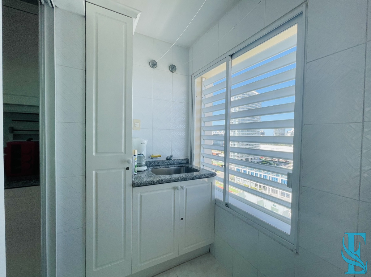 Apartamento ID.58 - Lujoso Apto 3 Dormitorios Primeria Linea Playa Mansa, Punta del Este 