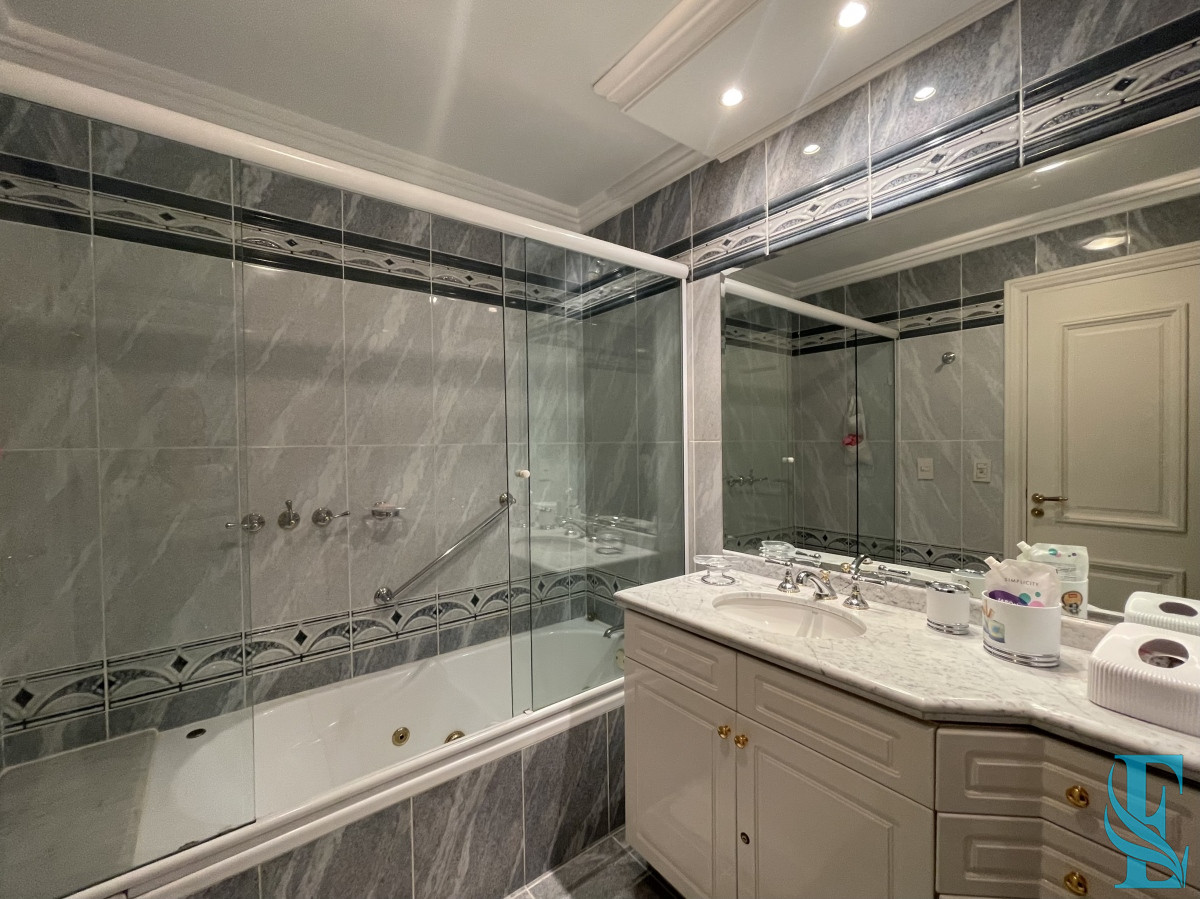 Apartamento ID.58 - Lujoso Apto 3 Dormitorios Primeria Linea Playa Mansa, Punta del Este 