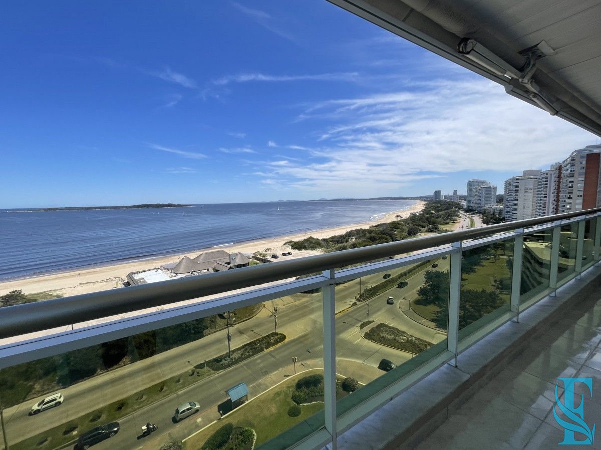 Apartamento ID.58 - Lujoso Apto 3 Dormitorios Primeria Linea Playa Mansa, Punta del Este 