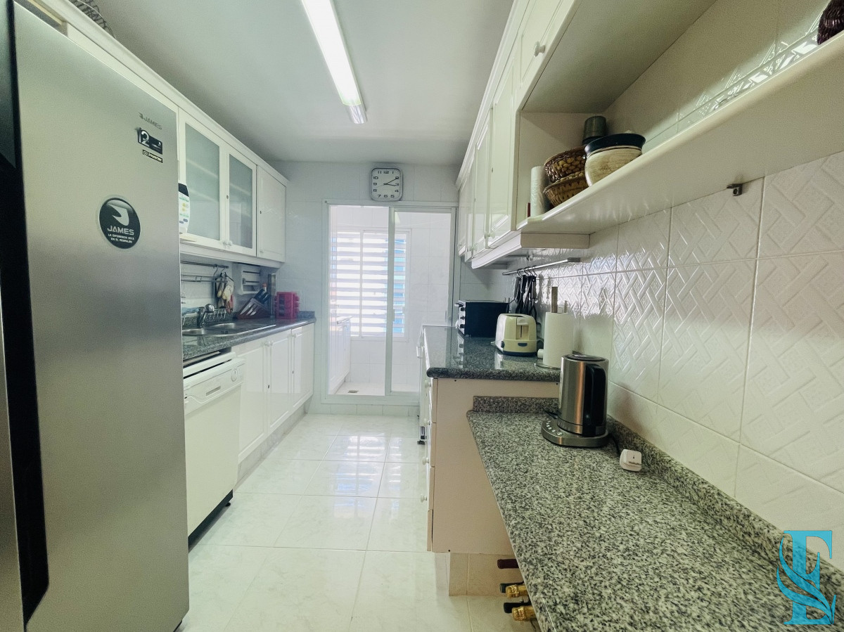 Apartamento ID.58 - Lujoso Apto 3 Dormitorios Primeria Linea Playa Mansa, Punta del Este 