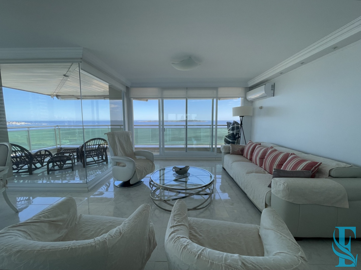 Apartamento ID.58 - Lujoso Apto 3 Dormitorios Primeria Linea Playa Mansa, Punta del Este 