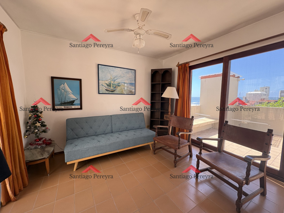 Apartamento ID.17031 - Excelente ubicación, vista al mar, 2 amplias terrazas 