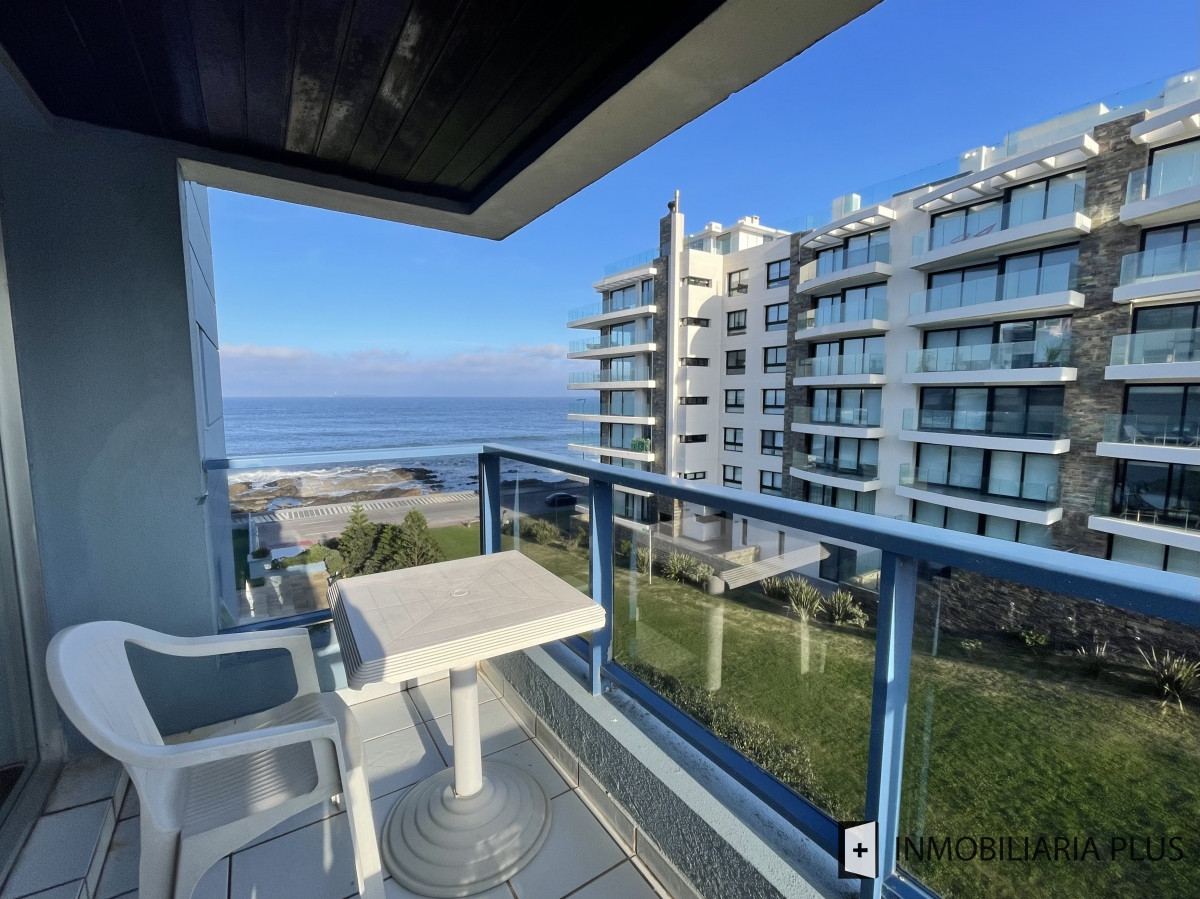 Apartamento ID.584 - Venta de Apartamento en la península frente al mar con vista y terraza C928