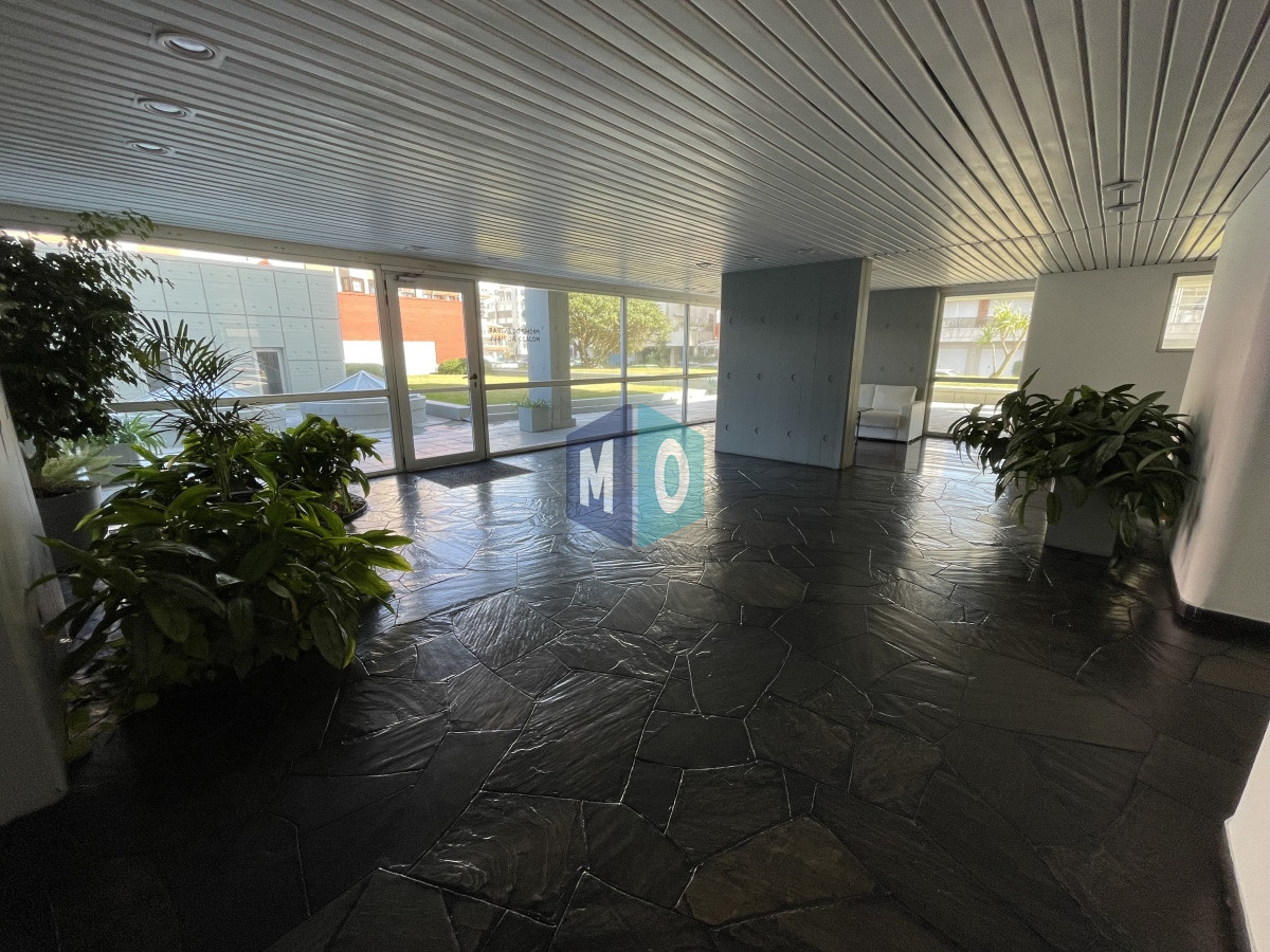 Apartamento ID.960 - Excelente ubicacion, garage