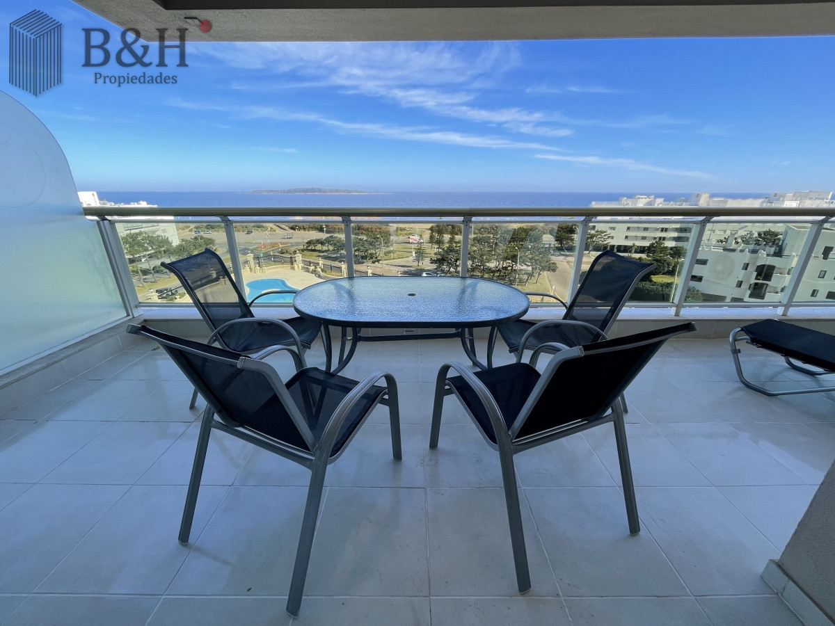 Apartamento ID.926 - Edificio Le Jardin , impecable con buena vista al mar, calefacción 