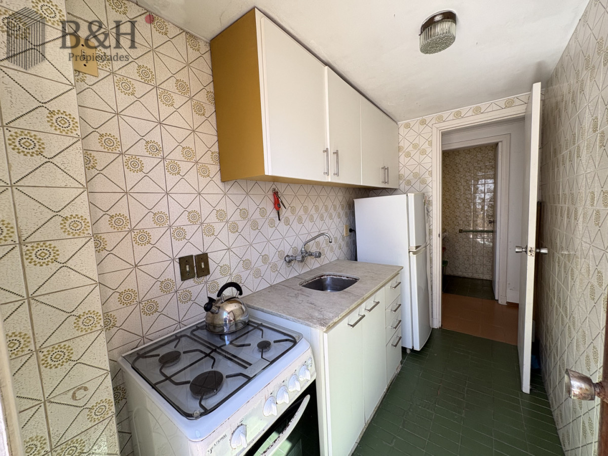 Apartamento ID.6885 - Excelente ubicación, vista al mar, 2 amplias terrazas 