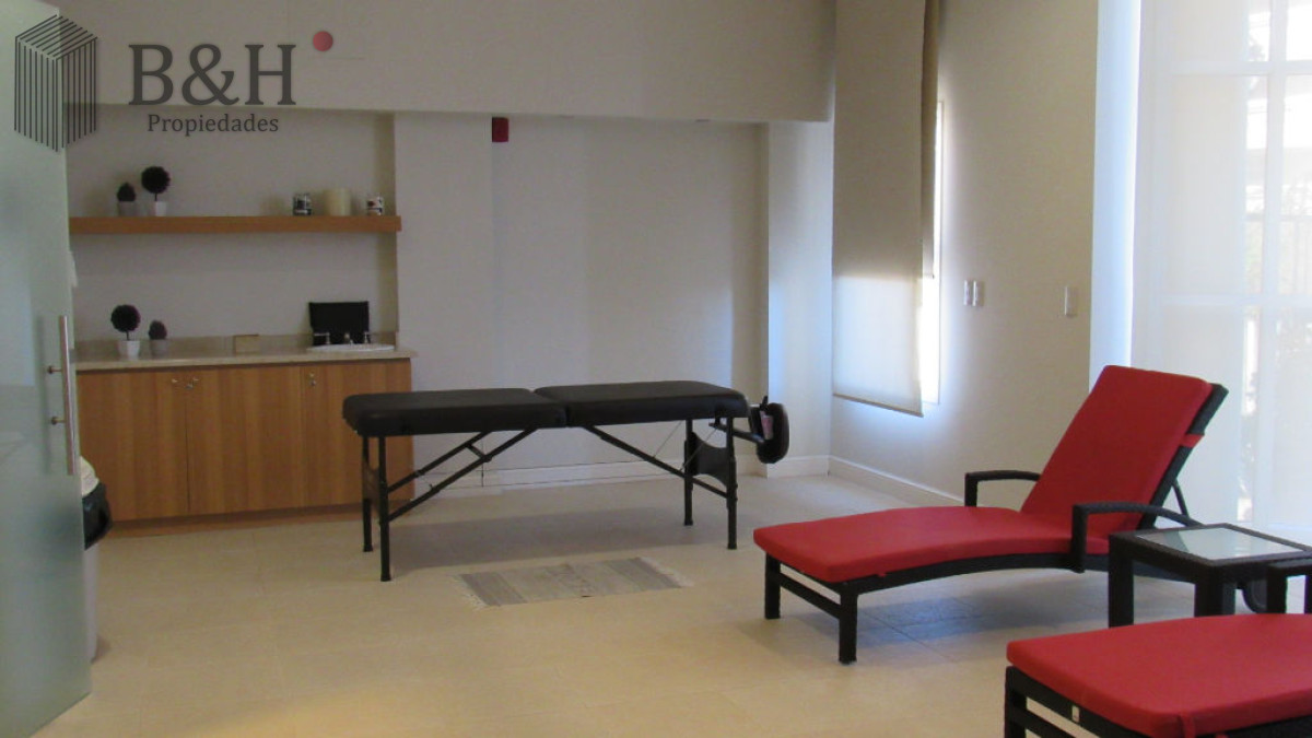Apartamento ID.926 - Edificio Le Jardin , impecable con buena vista al mar, calefacción 