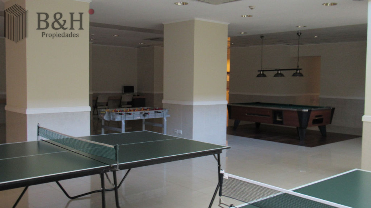 Apartamento ID.926 - Edificio Le Jardin , impecable con buena vista al mar, calefacción 