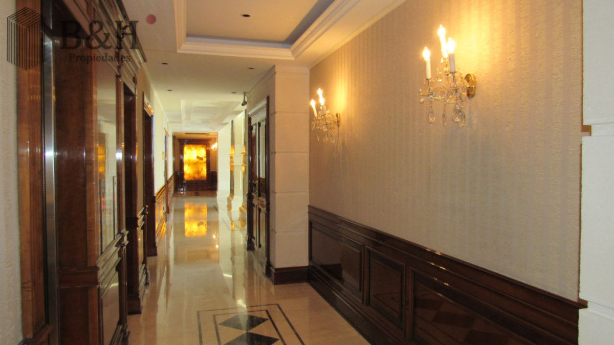Apartamento ID.926 - Edificio Le Jardin , impecable con buena vista al mar, calefacción 