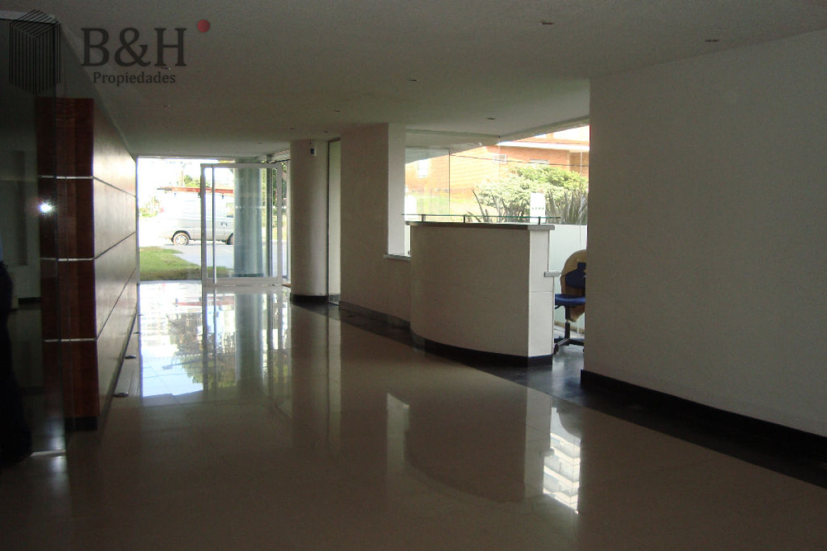 Apartamento ID.1568 - Lindo apto. a 50 mts del mar, servicio de playa, aire acondicionado