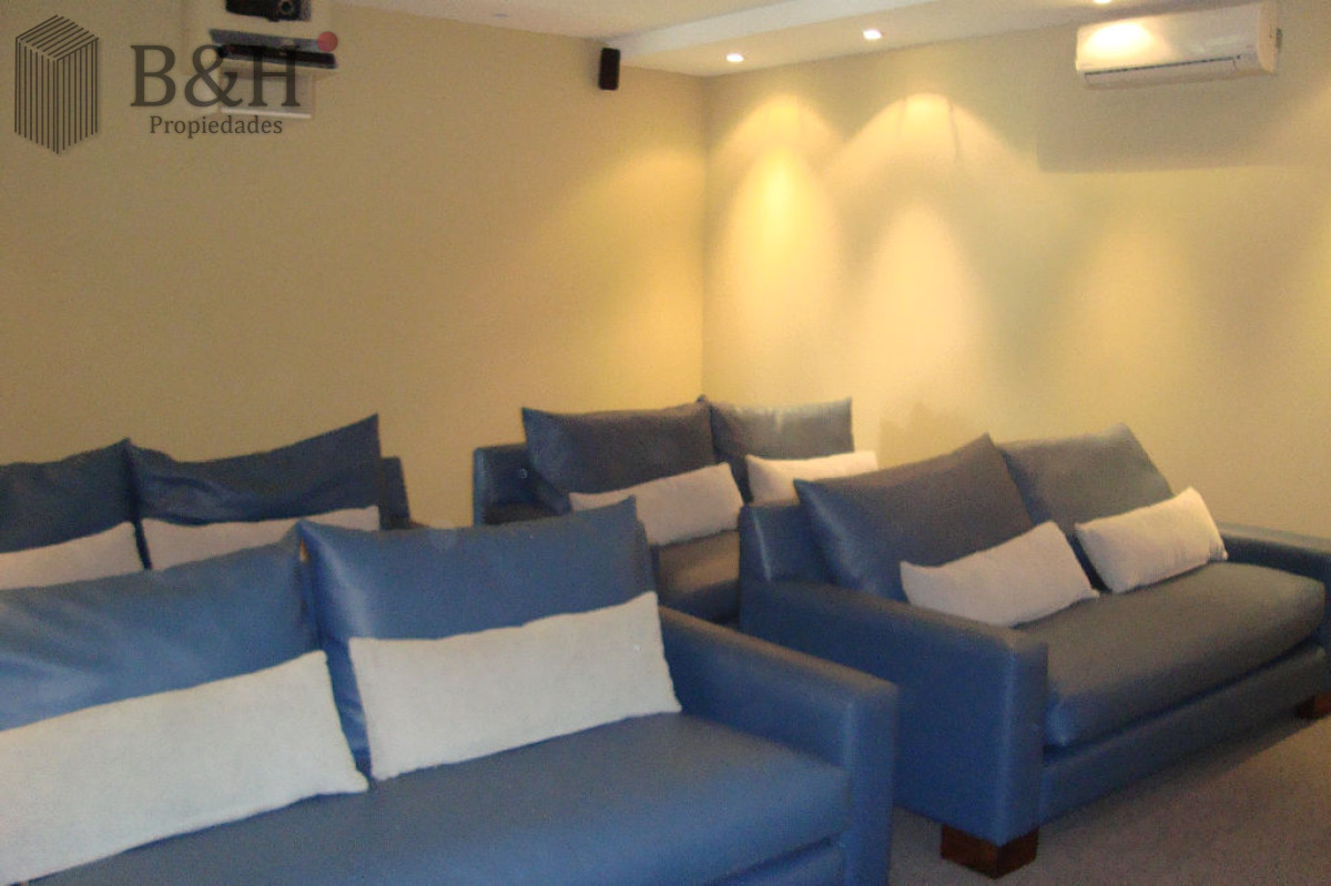 Apartamento ID.1568 - Lindo apto. a 50 mts del mar, servicio de playa, aire acondicionado