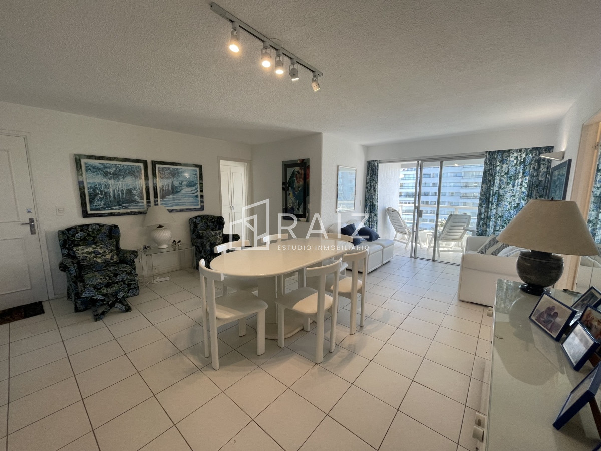 Apartamento ID.10914 - APARTAMENTO EN VENTA 3 DORMITORIOS ROOSEVELT