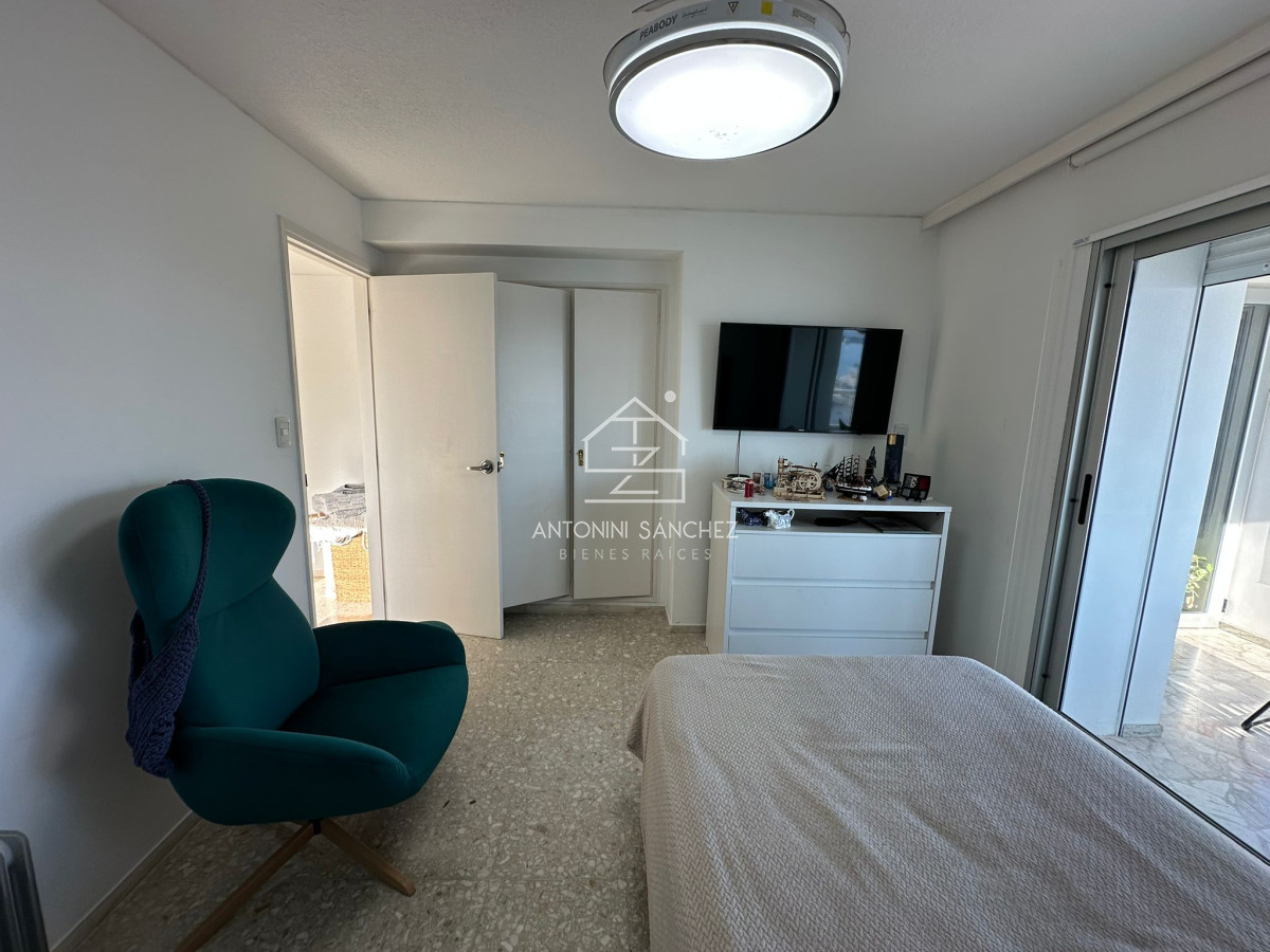 Apartamento ID.2307 - Espectacular vista al Puerto, esquinero, pronto para entrar a disfrutar