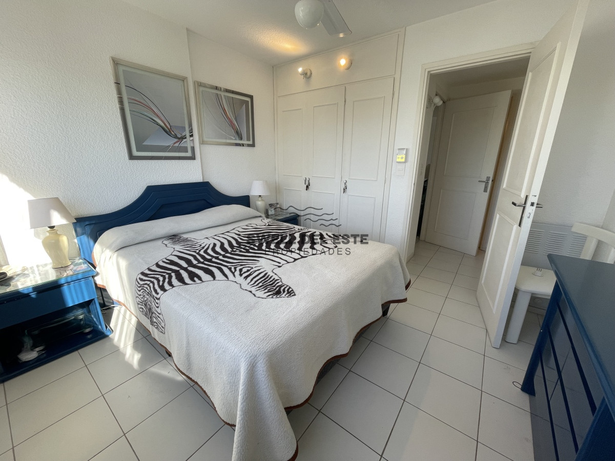 Apartamento ID.68 - Sobre Avenida Roosevelt, cerca de todo