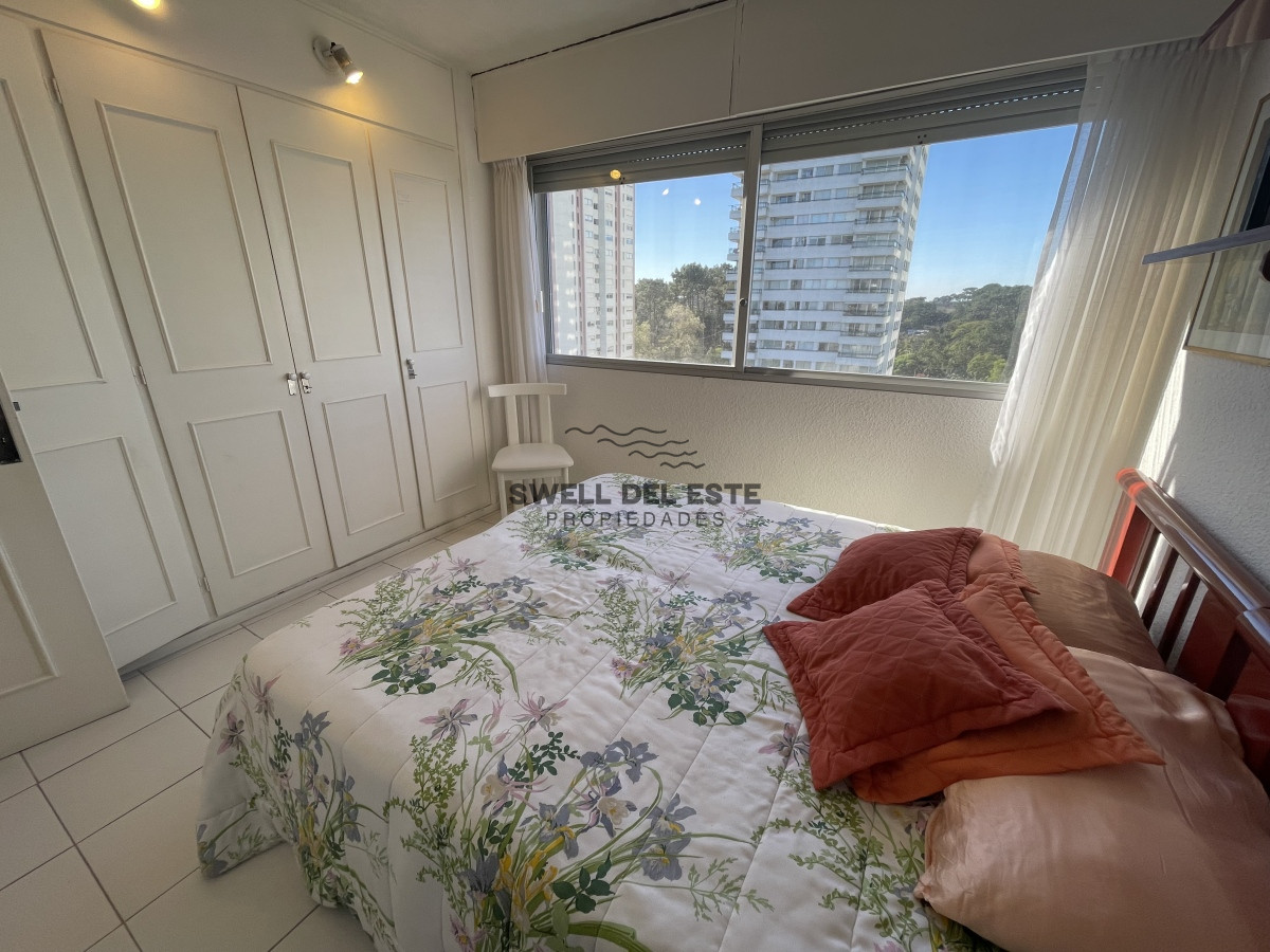 Apartamento ID.68 - Sobre Avenida Roosevelt, cerca de todo