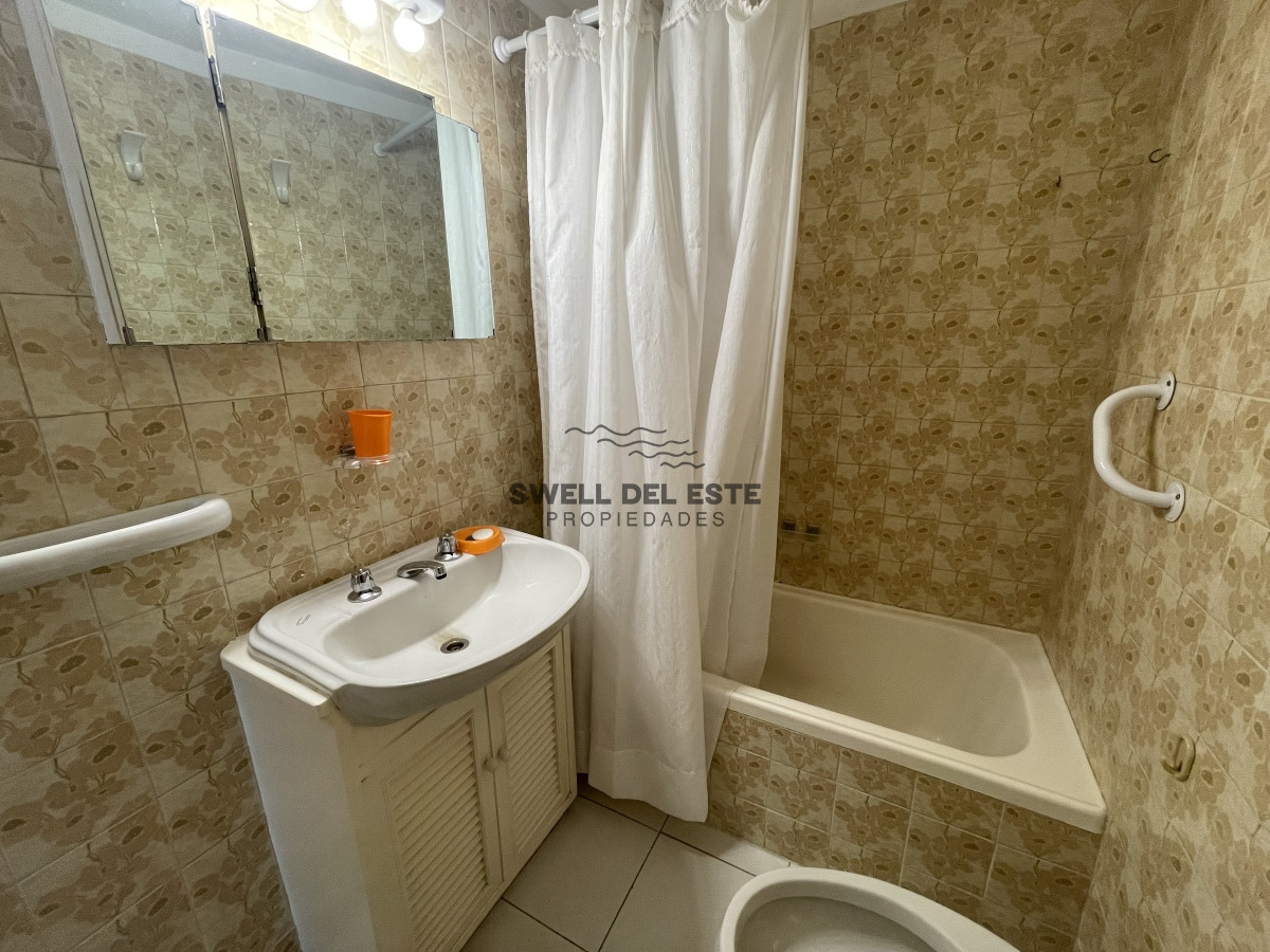 Apartamento ID.68 - Sobre Avenida Roosevelt, cerca de todo