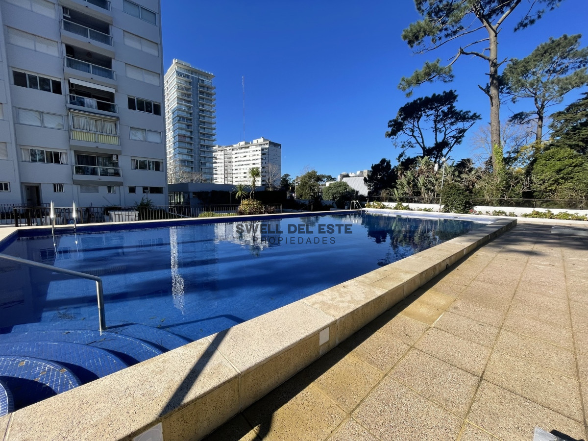Apartamento ID.68 - Sobre Avenida Roosevelt, cerca de todo
