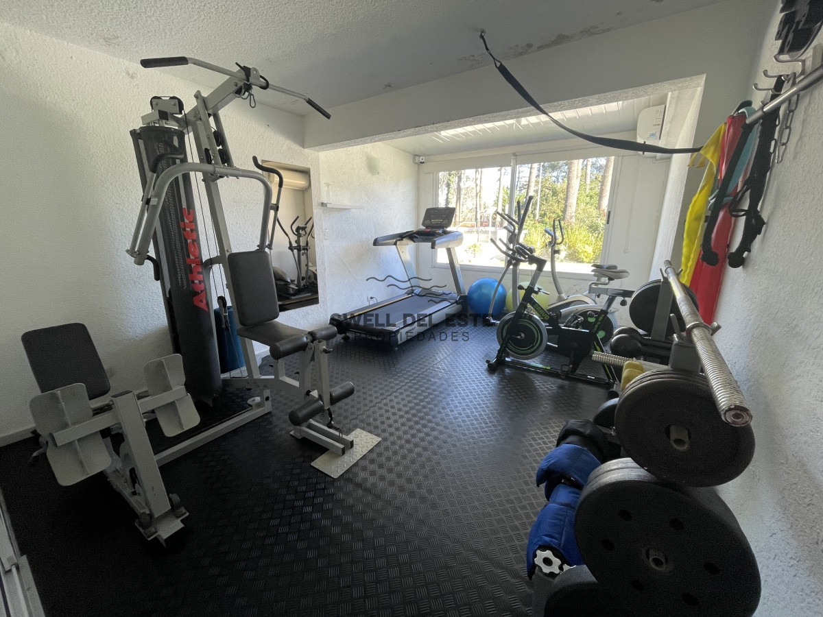 Apartamento ID.68 - Sobre Avenida Roosevelt, cerca de todo