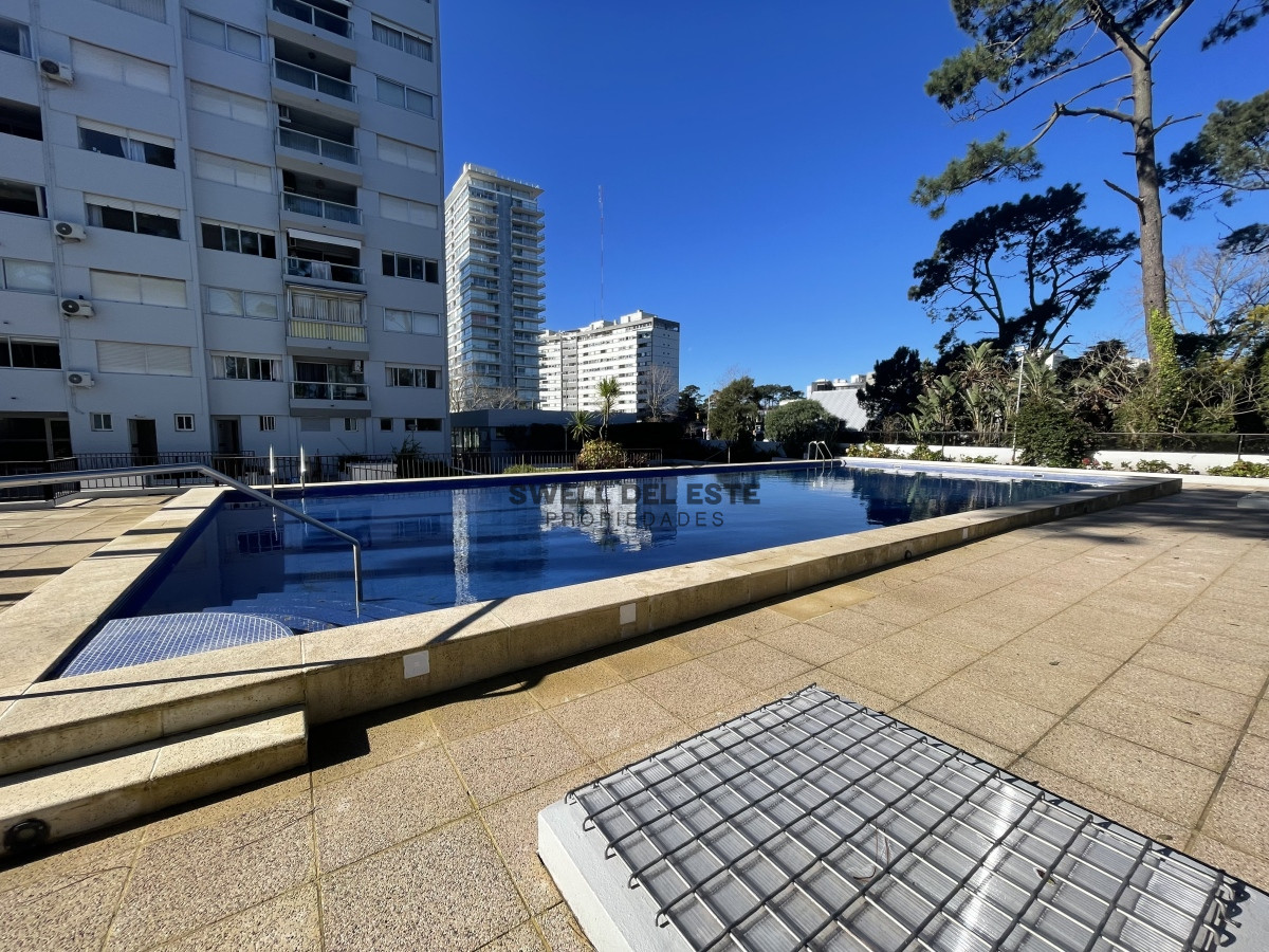 Apartamento ID.68 - Sobre Avenida Roosevelt, cerca de todo