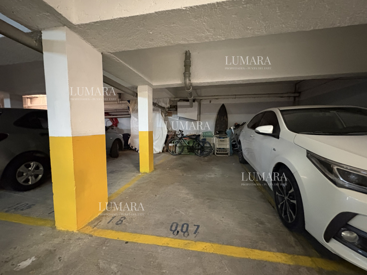 Apartamento ID.3142 - Excelente ubicación, vista al mar, 2 amplias terrazas 