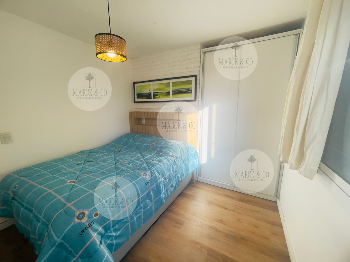 Apartamento ID.2523 - Playa Mansa frente al mar ,  comoda terraza