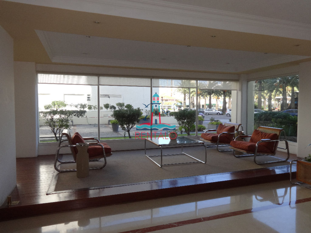 Apartamento ID.71 - Apartamento en venta Punta del este 3 dormitorios con vista al mar