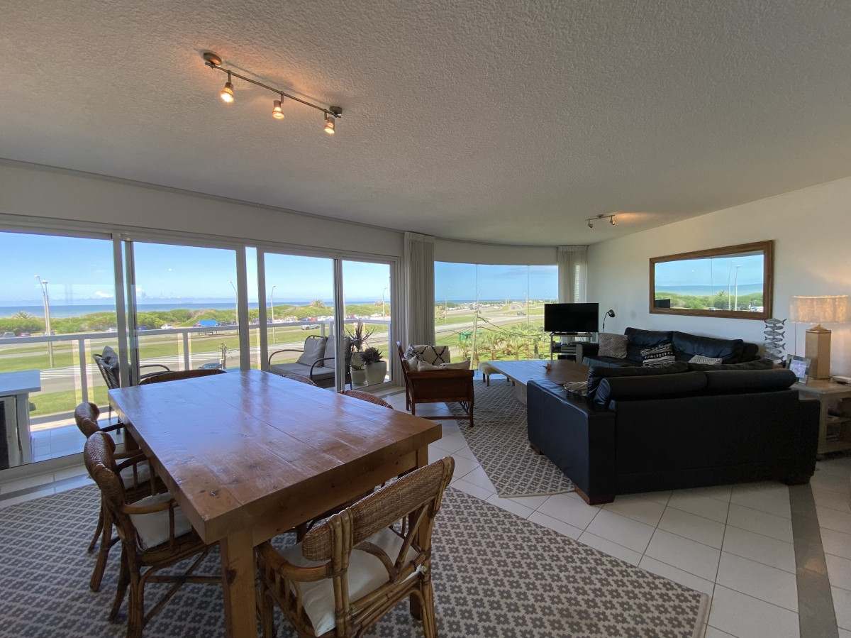 Apartamento ID.427 - Frente al mar de playa brava