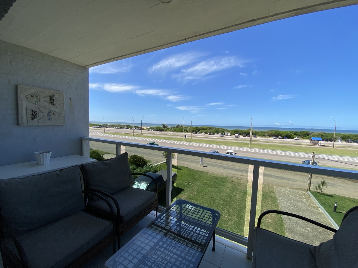 Apartamento ID.427 - Frente al mar de playa brava
