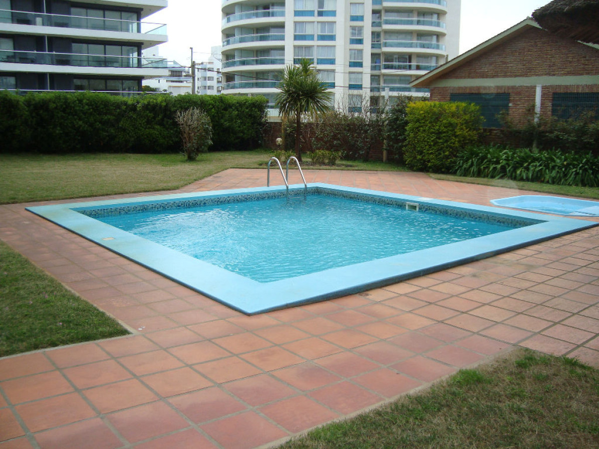 Apartamento ID.427 - Frente al mar de playa brava