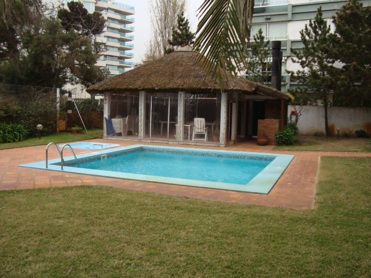 Apartamento ID.427 - Frente al mar de playa brava