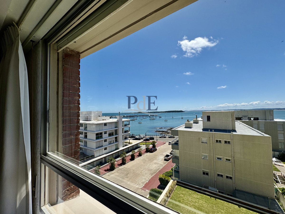 Puerto, linda vista, buena terraza para disfrutar a toda hora  - Imagen 8