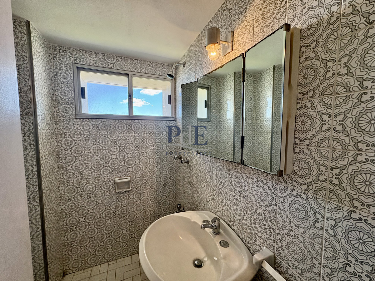 Puerto, linda vista, buena terraza para disfrutar a toda hora  - Imagen 12