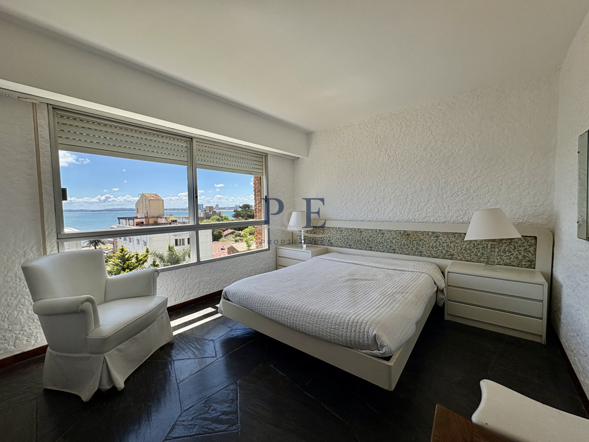 Puerto, linda vista, buena terraza para disfrutar a toda hora  - Imagen 10