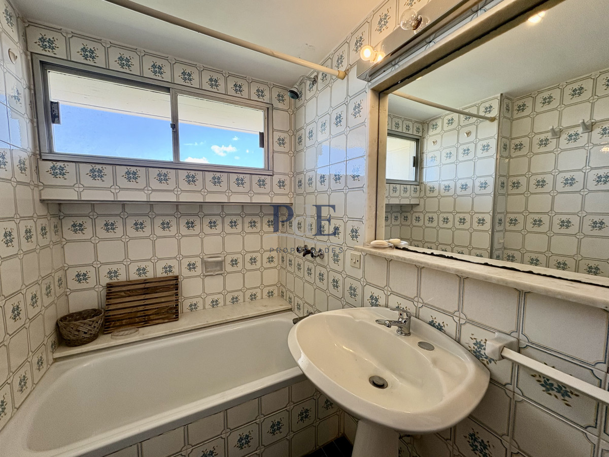 Puerto, linda vista, buena terraza para disfrutar a toda hora  - Imagen 18