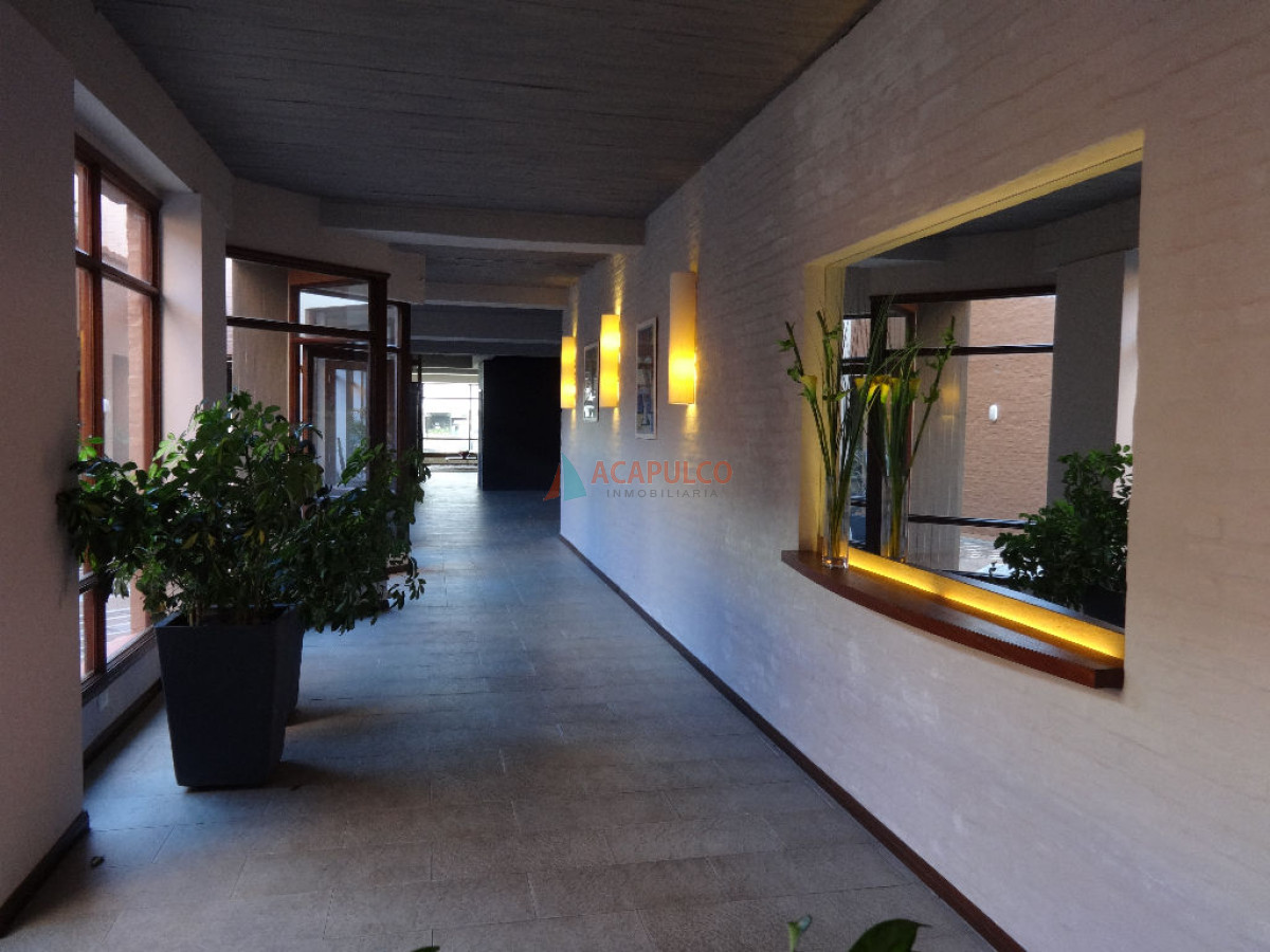 Apartamento Ref.3721/Terraza,-piscina,-parrillero- - Terraza, piscina, parrillero 