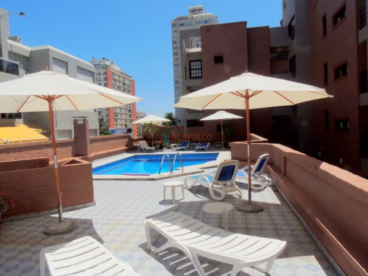 Apartamento Ref.3721/Terraza,-piscina,-parrillero- - Terraza, piscina, parrillero 
