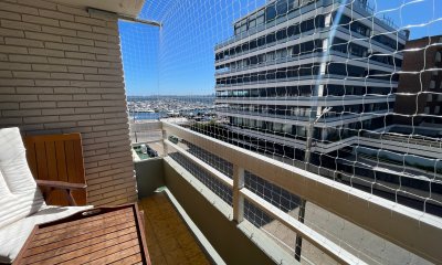 APARTAMENTO EN VENTA 3 DORMITORIOS EDIFICIO RIAZOR