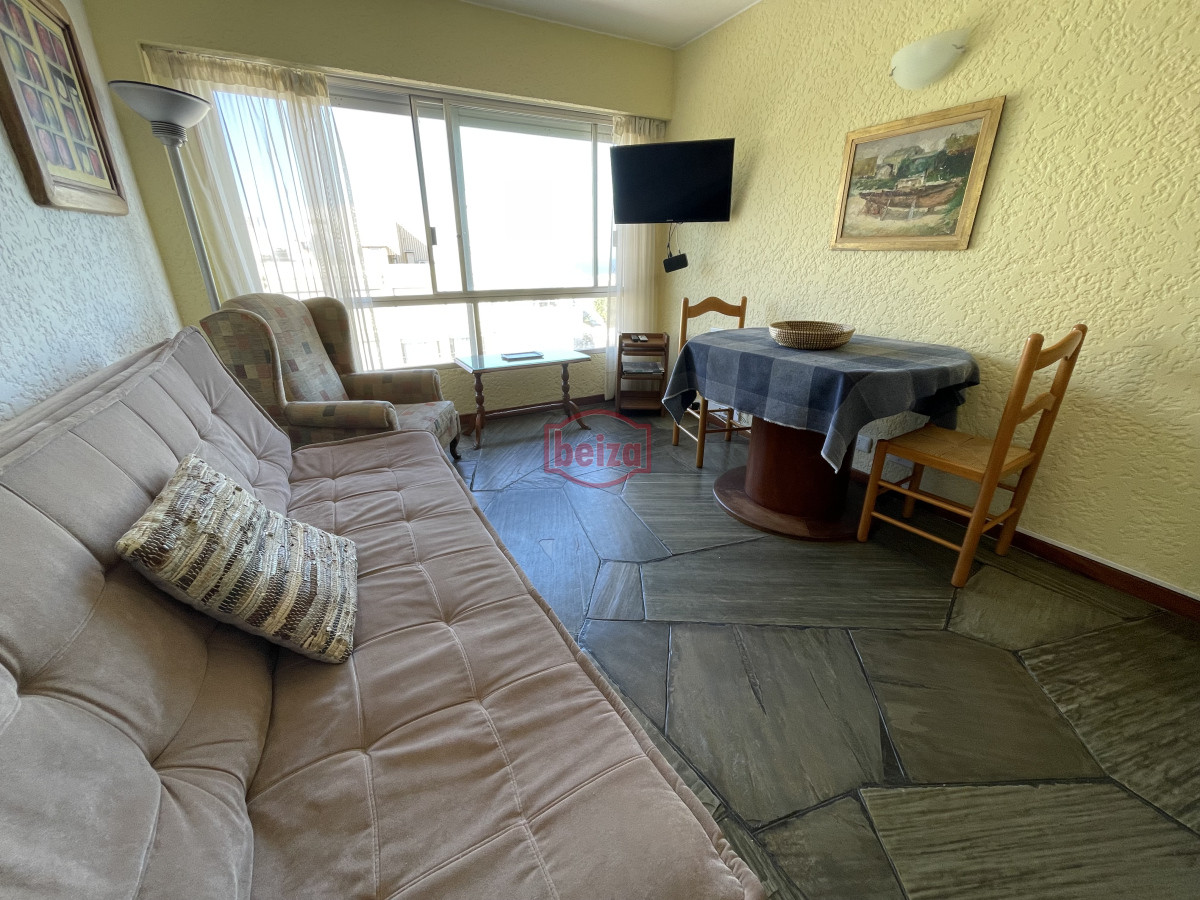 Apartamento ID.164222/Apartamento-en-Brava--Punta-del-Este - Excelente ubicacion, garage