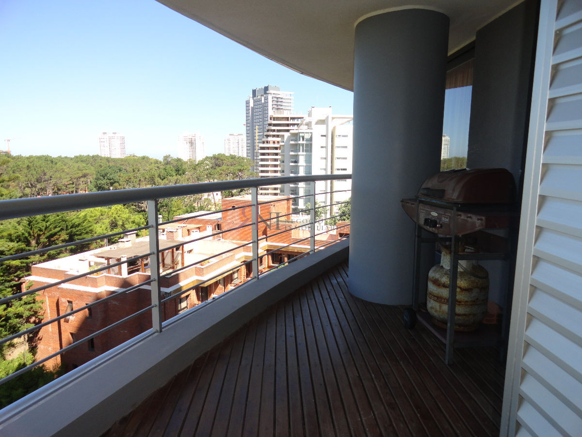 Lindo apartamento, luminoso, moderno, amplio - RNI8644A