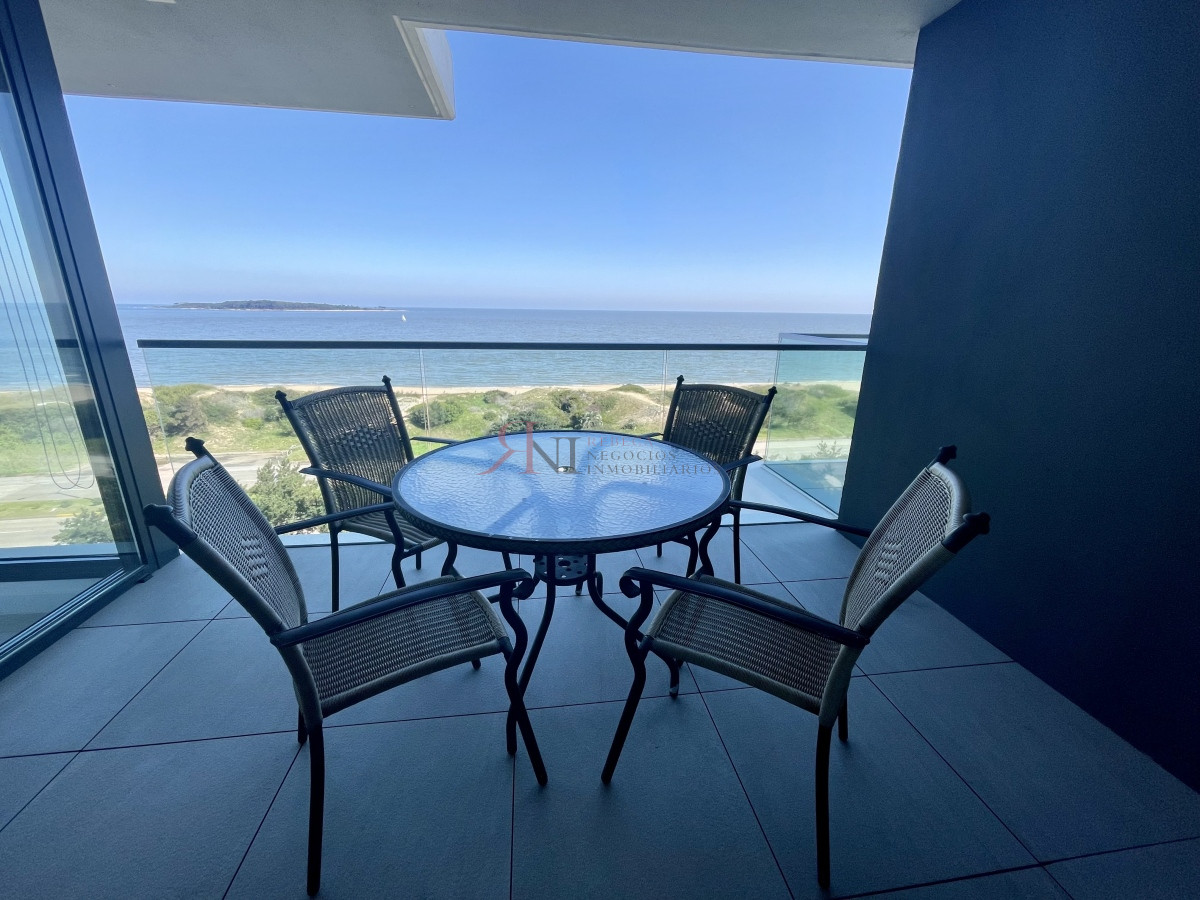 Apartamento en primera linea - RNI11776A