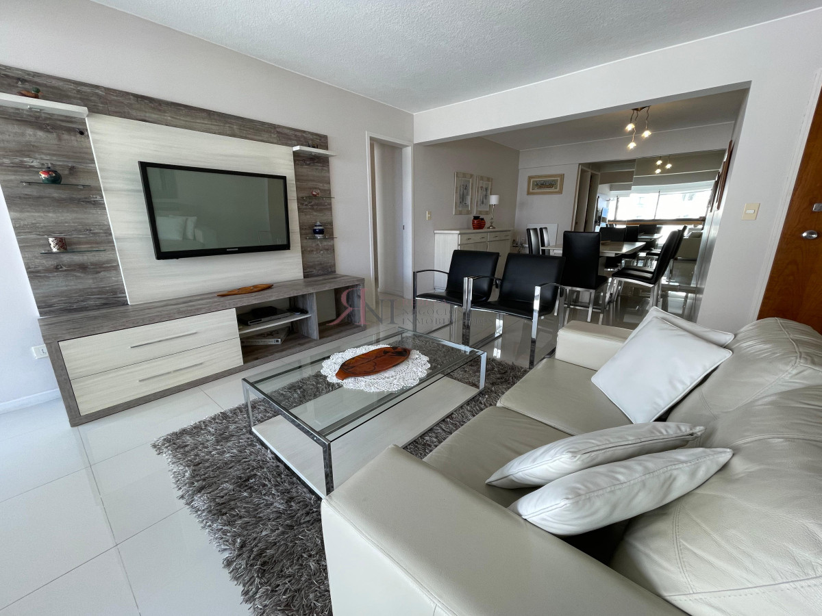 Muy buen departamento, a nuevo.  - RNI8529A