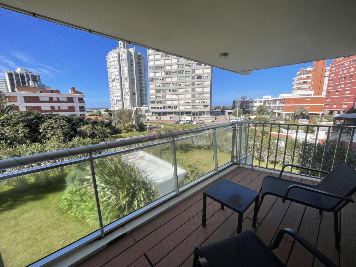 Brava - GoPunta - Portal Inmobiliario de Punta del Este - Maldonado