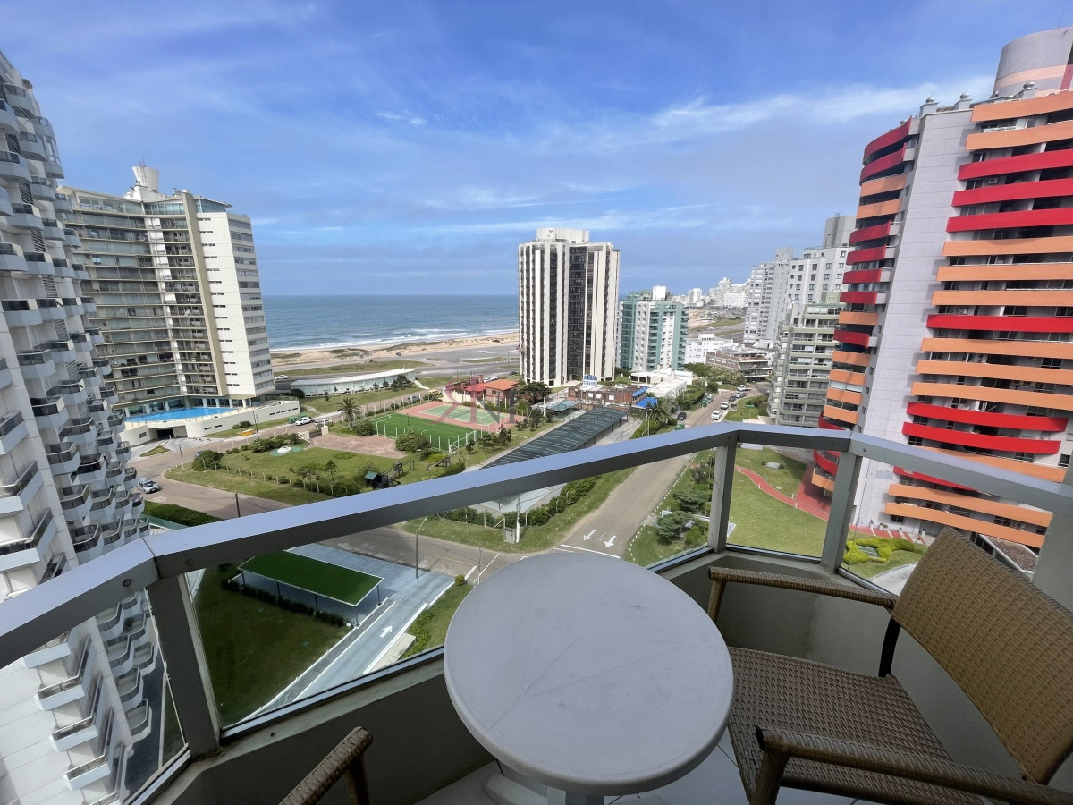Aidy Grill - GoPunta - Portal Inmobiliario de Punta del Este - Maldonado