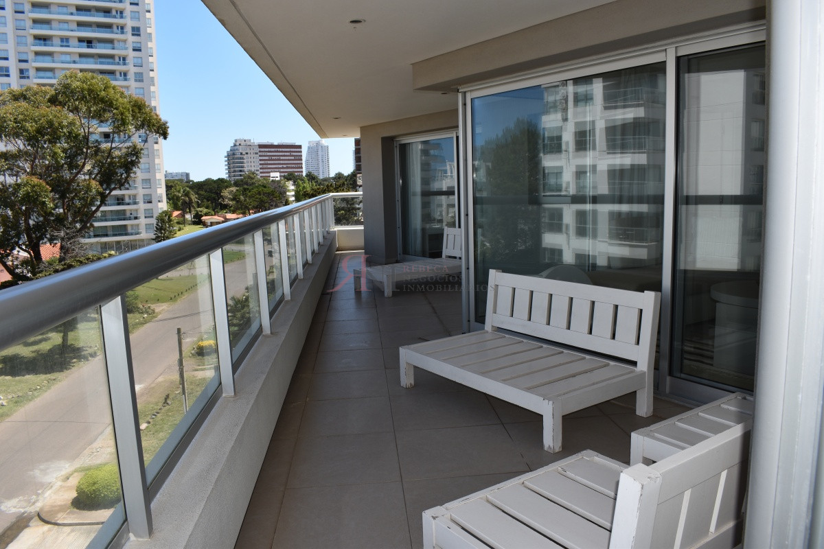 Brava - GoPunta - Portal Inmobiliario de Punta del Este - Maldonado