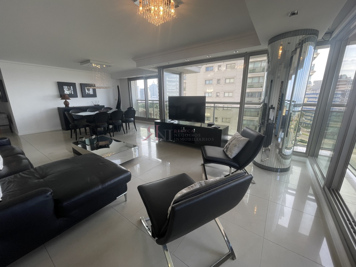 Brava - GoPunta - Portal Inmobiliario de Punta del Este - Maldonado