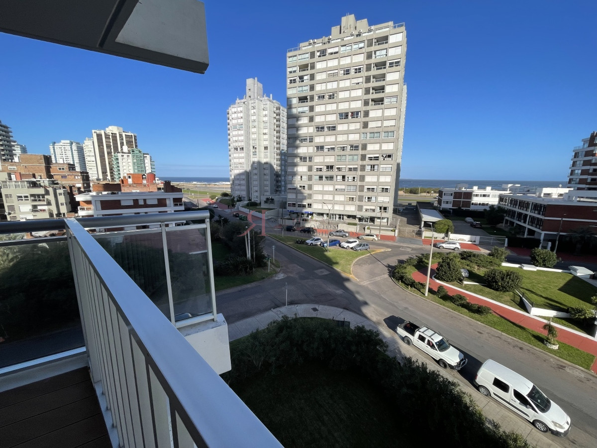 Brava - GoPunta - Portal Inmobiliario de Punta del Este - Maldonado
