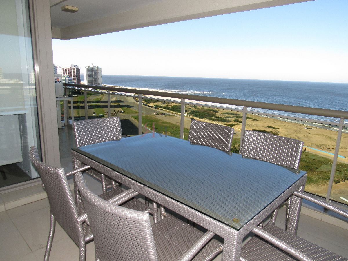 Brava - GoPunta - Portal Inmobiliario de Punta del Este - Maldonado