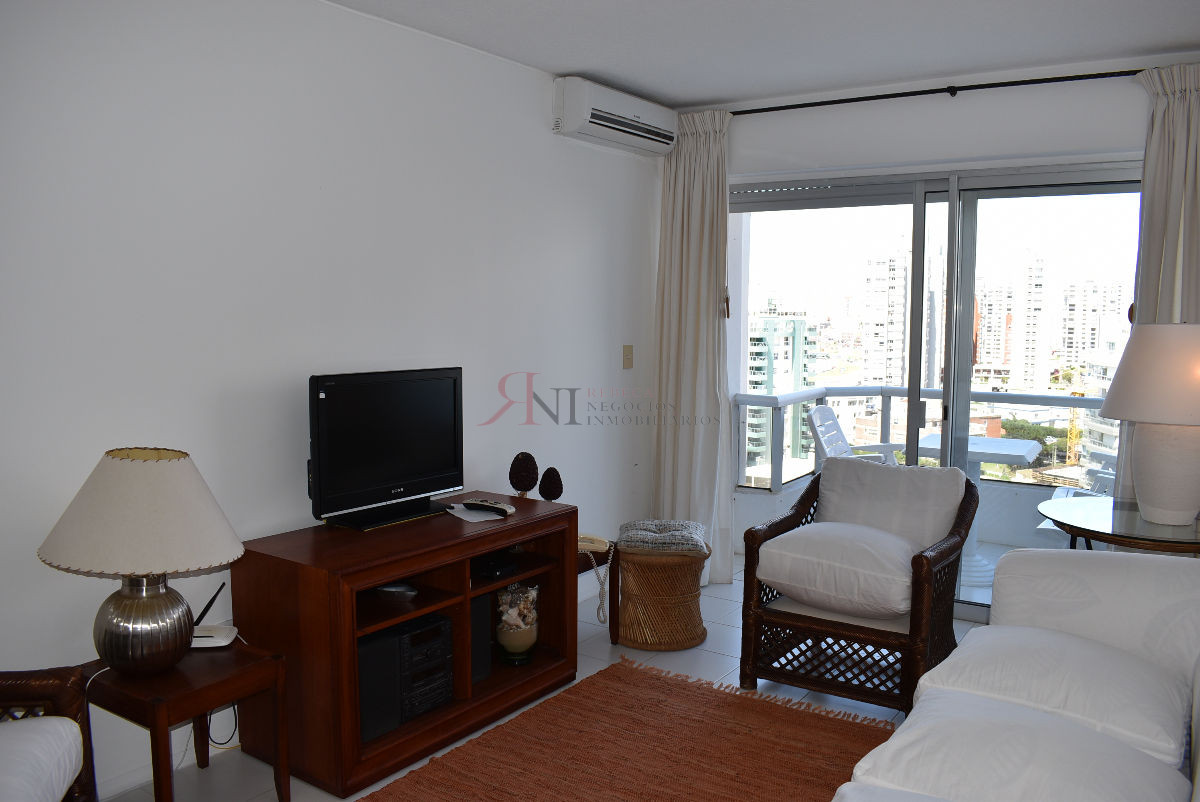 Aidy Grill - GoPunta - Portal Inmobiliario de Punta del Este - Maldonado